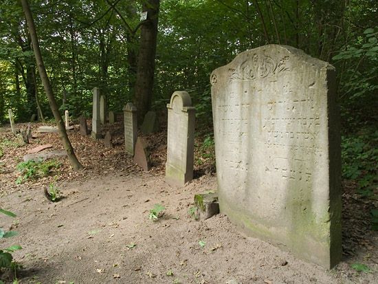 Debrzno - cmentarz żydowski