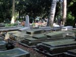 Groby w kwaterze ydowskiej na Cmentarzu Centralnym